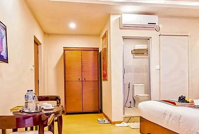 Asian Boutique 3*